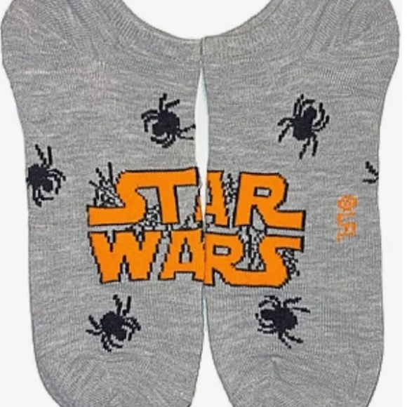 STAR WARS' THE MANDALORIAN BABY YODA HALLOWEEN 5 PAIR NO SHOW SOCK SET - Picture 7 of 9